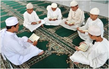 Menciptakan Generasi Qurani ala Ibu 10 Penghapal Al-Quran